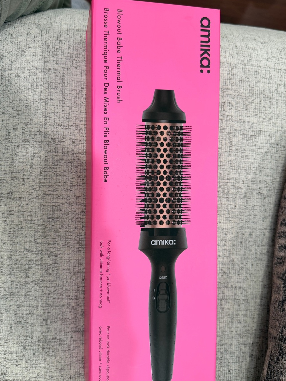 amika Pink Thermal Round Brush Hair Styler